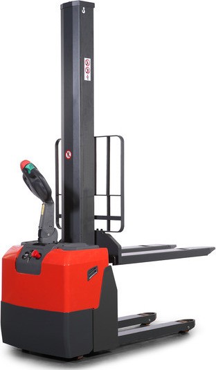 Selvkørende elektrisk stabler. Enkeltmastet