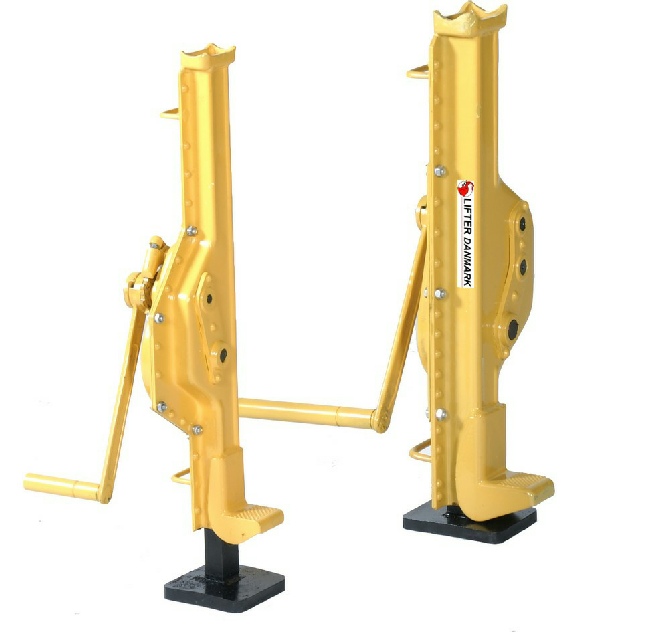 Donkraft til truck. Med tandhjul og tandstang