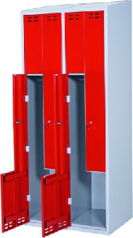 Dobbelt opbevaringsskab. delt som z