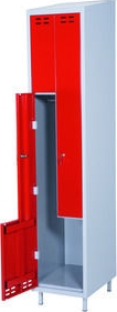 Opbevaringsskabe. Klædeskabe i stål. Omklædningsskabe Opbevaringsskabe. Klædeskabe i stål. Omklædningsskabe