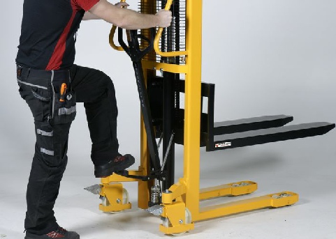 Manuel skubbestabler. 1000 kg. l�fteh�jde 1600 mm