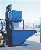 Tipcontainer. bundtmning